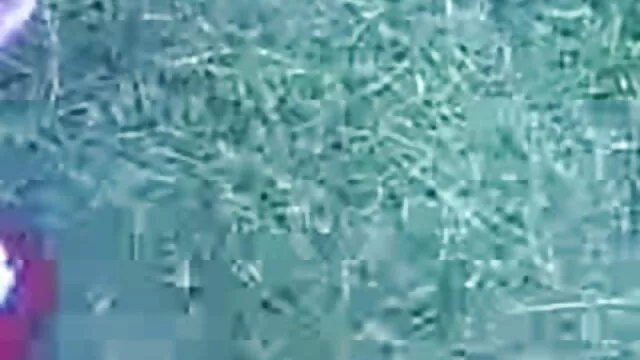 લેસ્બિયન ચોકડી સનીદેવલ સેક્સ વીડિયો પાણીની