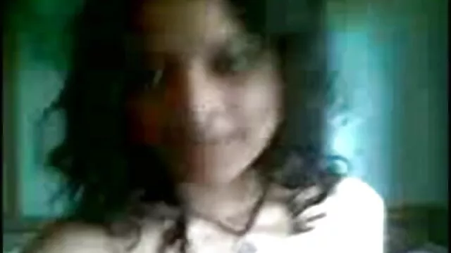 મનોરમ છોકરીઓ અને વ્યક્તિ નગ્ન ઓરલ સેકસ