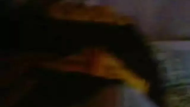 ગરમ સોનેરી હાર્ડ fucked નહીં અને નહીં એક પ્રવાહ કમ વચ્ચે તેના પગ ઓરલ સેકસ