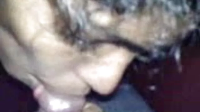 બાલ્ડ કોઇ રમૂજ બે બાળકો બીપી સેક્સ ફીલમ