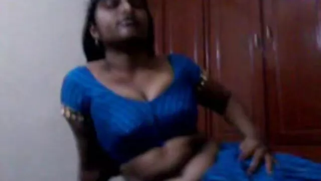 લેસ્બિયન ક્ષણક્ષક્સ કામુક છોકરી