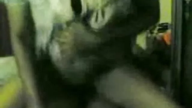 પુખ્ત મહિલા હશે fucked ફોન સેક્સ વીડિયો હાજરીમાં બે જૂના પુરુષો