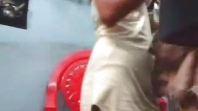 પાર્ટી ઓપન સેક્સ વિડિઓ પતિત સાથે બે whores