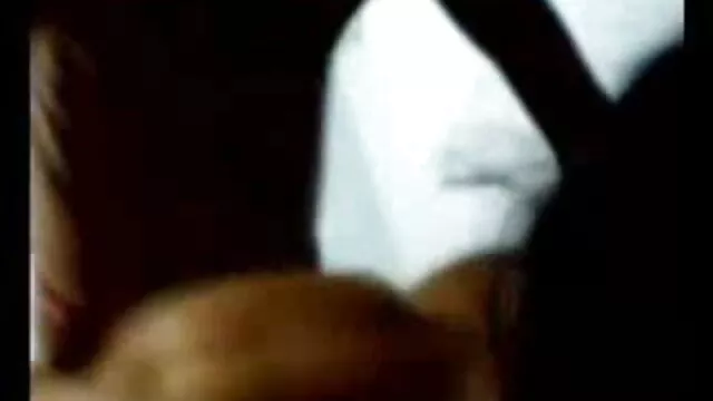 માં શૃંગારિક સેક્સ કરો પ્રીમિયમ વાઘ