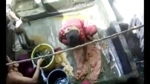 કાળી કાળો મોટી ગ્રુપ સેક્સ ડિંટ્ડી