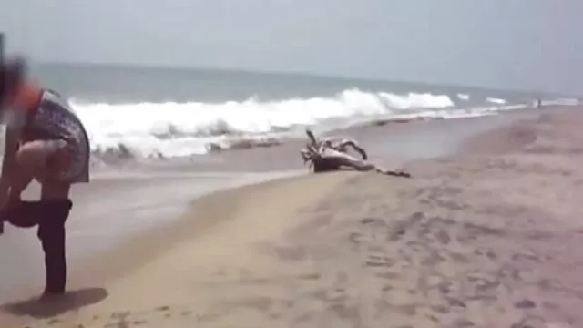 જાહેર સેક્સ શેરી સેક્સ મસાજ પર